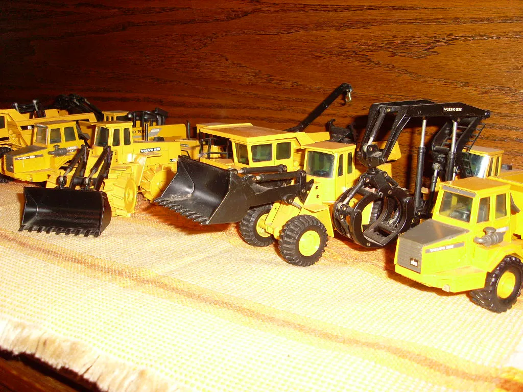 Verkaufe meine geliebte Baumaschinen Modelle