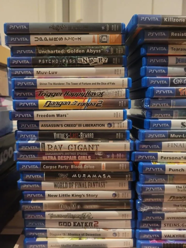 Sony PlayStation Vita Konsole und Sammlung
