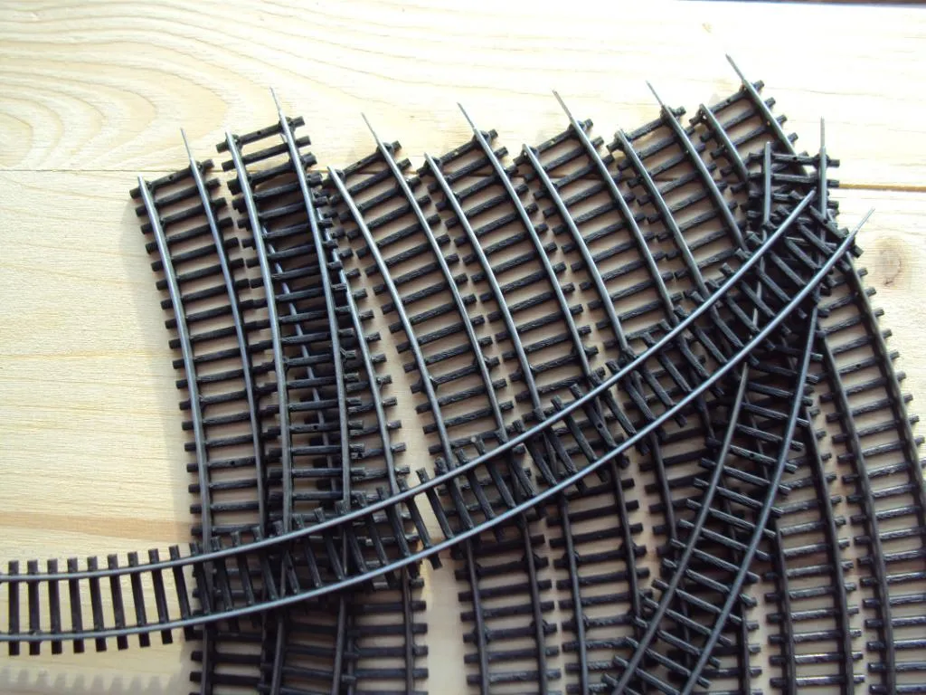 10 Schienen (Gleise) lang, gebogen - Spur TT, Hohlprofil, gebraucht