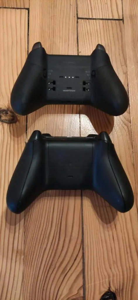 2 XBOX Controller