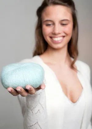 Heimarbeit: Suche Maschinenstrickerin deutschlandweit